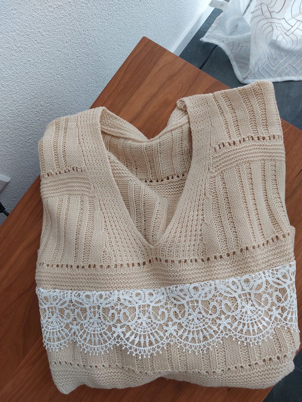 Maglioni & Felpe: Hübscher Pullover – Nuovo e nell'imballaggio originale da Muri AG venduto da ReBoutique 3