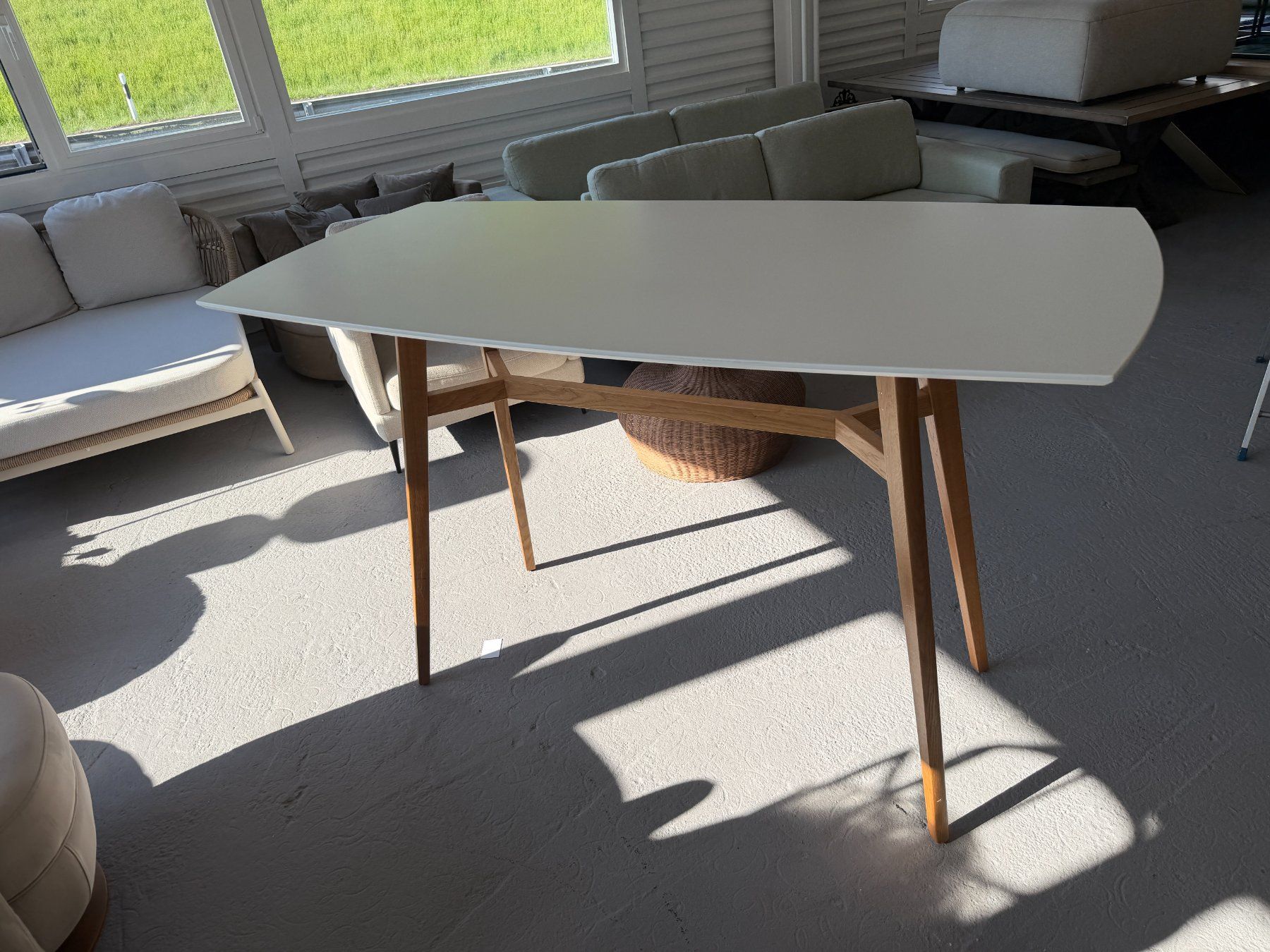 Tavoli: Stehtisch - Bartisch - Bistrotisch – Usato da Pfäffikon SZ venduto da xevo_Networks 1
