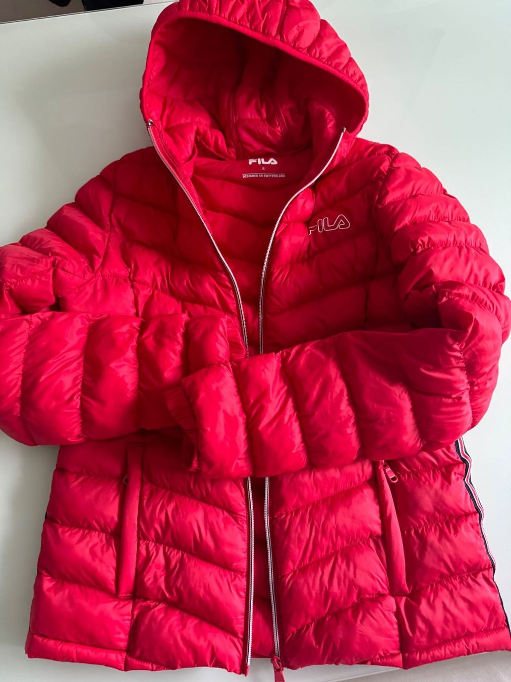 Fila Giacche: Jacke FILA ROT Grösse S – Nuovo (secondo la descrizione) da Adliswil venduto da atram57 2