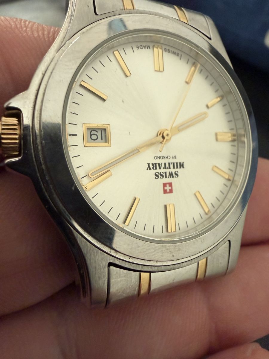 Swiss Military Orologi: SWISS MILITARY Herrenuhr läuft – Usato da Baden venduto da noli.r 4