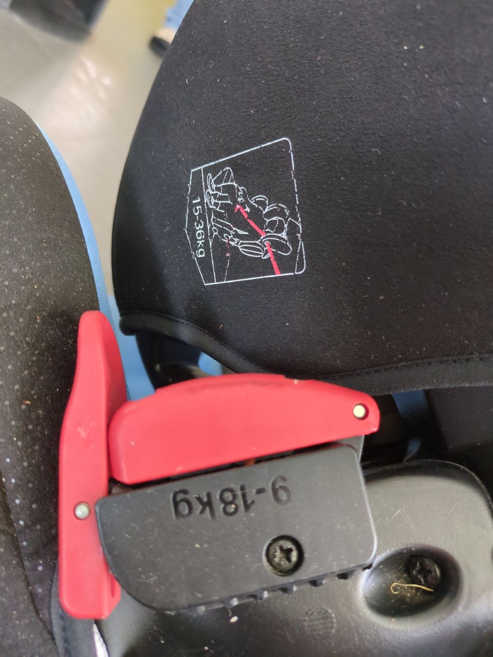 Auto-Kindersitze: Kindersitz  – Gebraucht aus Recherswil von bid_9dty 2