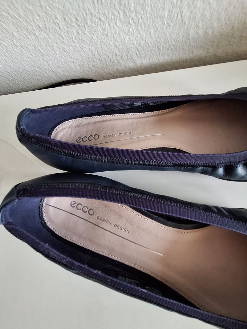 Ecco Damenschuhe: Ecco Ballerinas Dunkelblau, Grösse 39, NEU – Neu (gemäss Beschreibung) aus Worb von nfsolutions 2