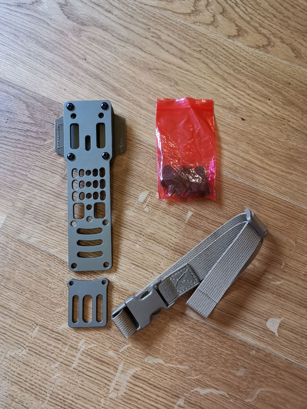 Tiro a segno: Holster Platte – Nuovo (secondo la descrizione) da Oberdorf NW venduto da Airhead