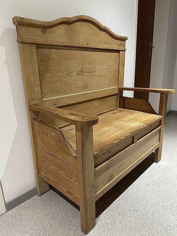 Bänke: Sehr schöne alte massive Holzbank – Gebraucht aus Basel von kruepi 1