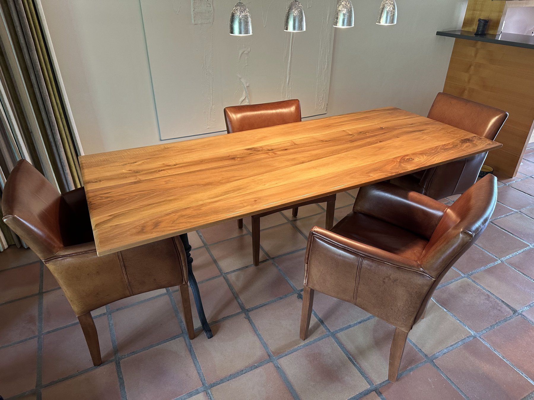 Interio Chaises: Esszimmerstühle 4x Büffelleder – D'occasion à Dübendorf par gruenis12 2