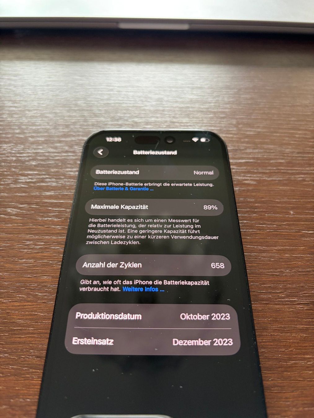 Apple Telefoni cellulari / Smartphones: Apple iPhone 15 128Gb Schwarz – Usato da Spreitenbach venduto da ger_zj9y 8