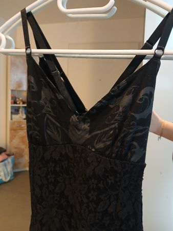 Schönes, schwarzes Spitzenkleid, Grösse S