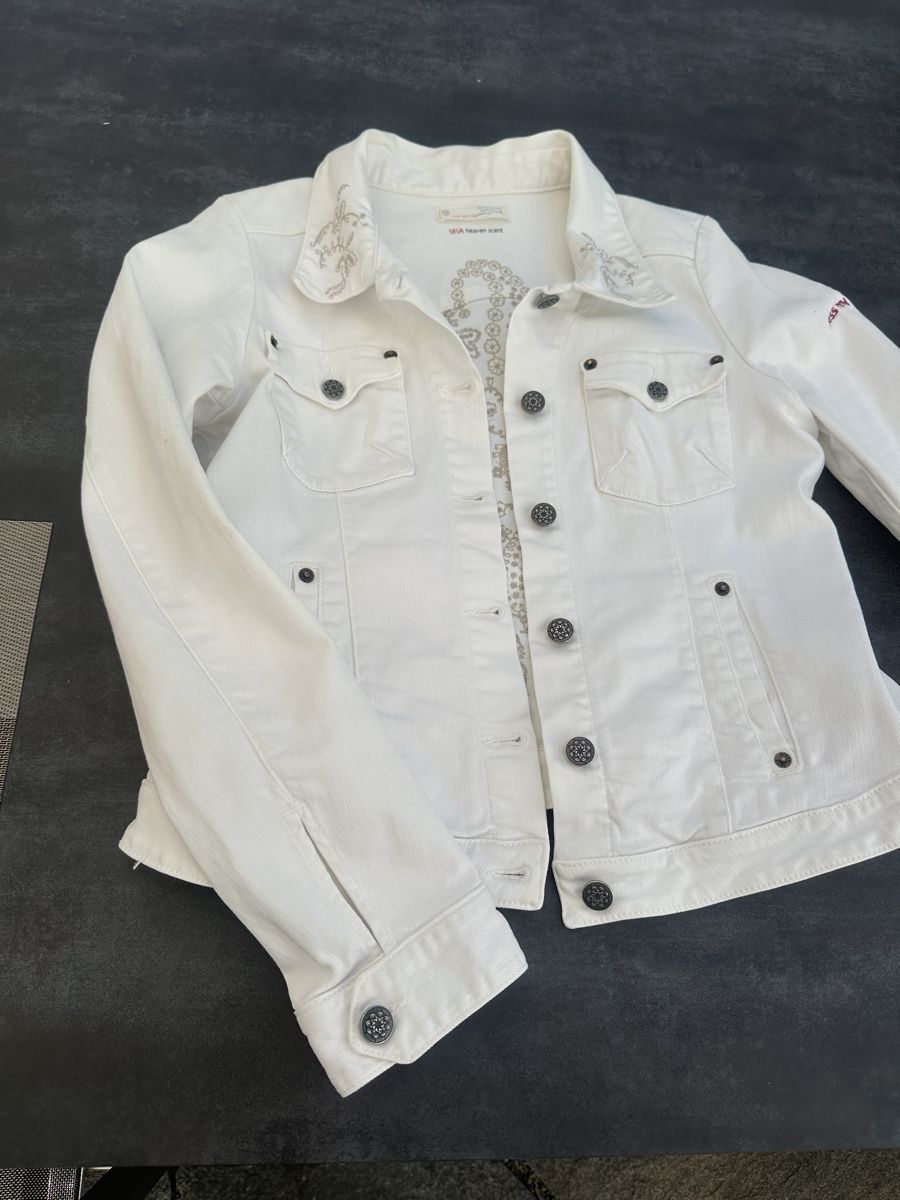 Odd Molly Giacche: Jeansjacke von odd molly – Usato da Zürich venduto da renba1 1