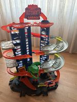 Hot Wheels Garage inkl. kleine Autos