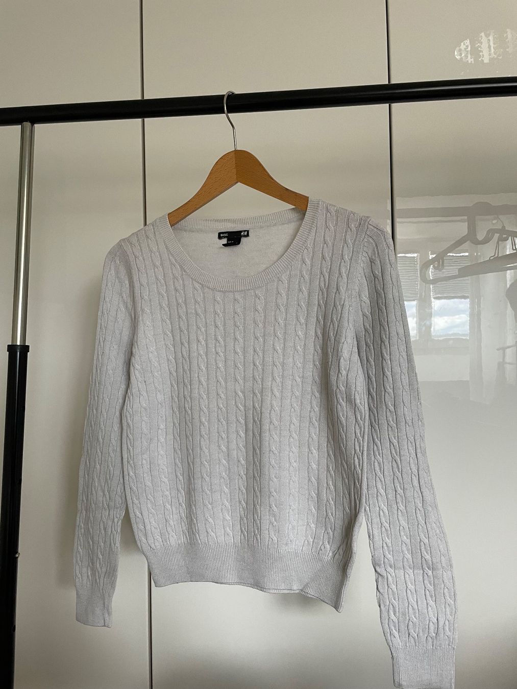 H&M Pullover & Sweatshirts: H&M Pullover – Gebraucht aus Selzach von iagiag98