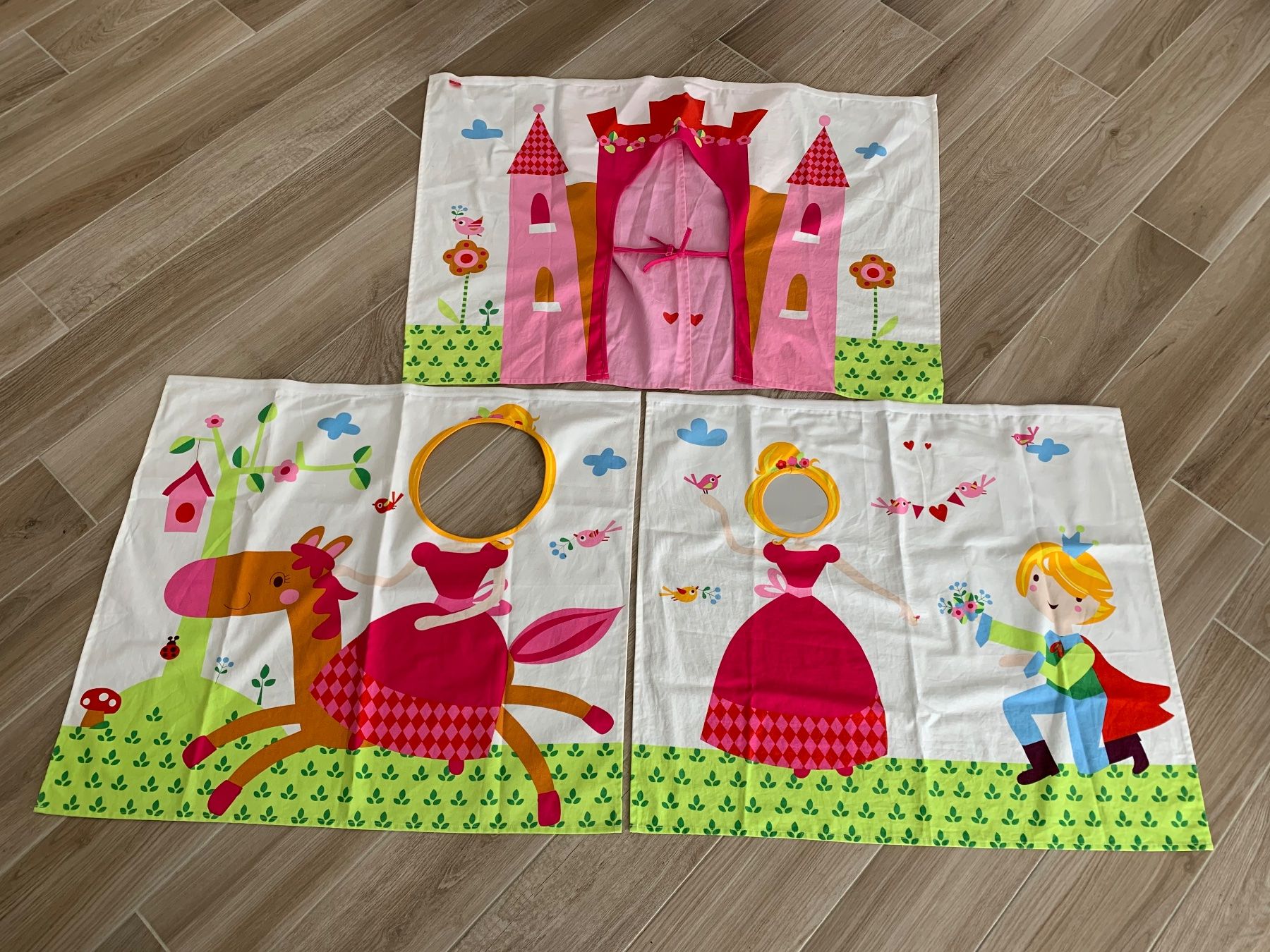Flexa Letti: Flexa Halbhochbett Spielvorhang Prinzessin – Usato da Rudolfstetten venduto da Joyw