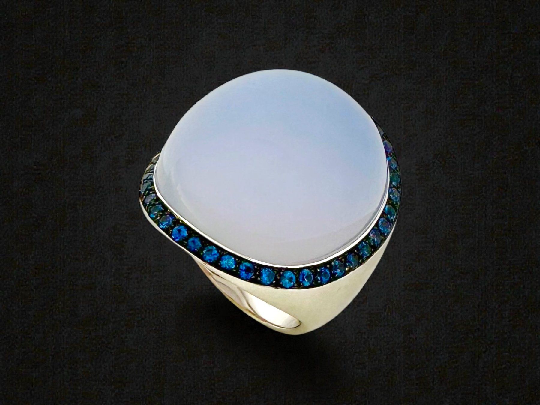 Anelli: MIMI, Milano, Chalcedon - Saphir - Cocktailring – Usato da Zuzwil SG venduto da artimmo 3
