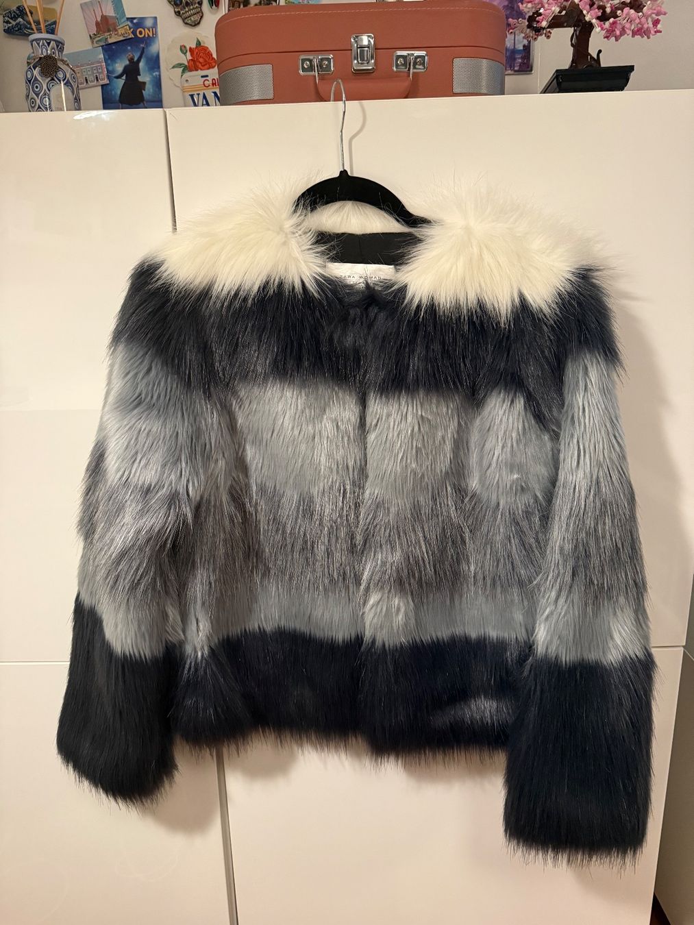 Zara Jacken: Warme Zara Kunstfell Jacke, Gr. M – Gebraucht aus Uerikon von Vanessita07