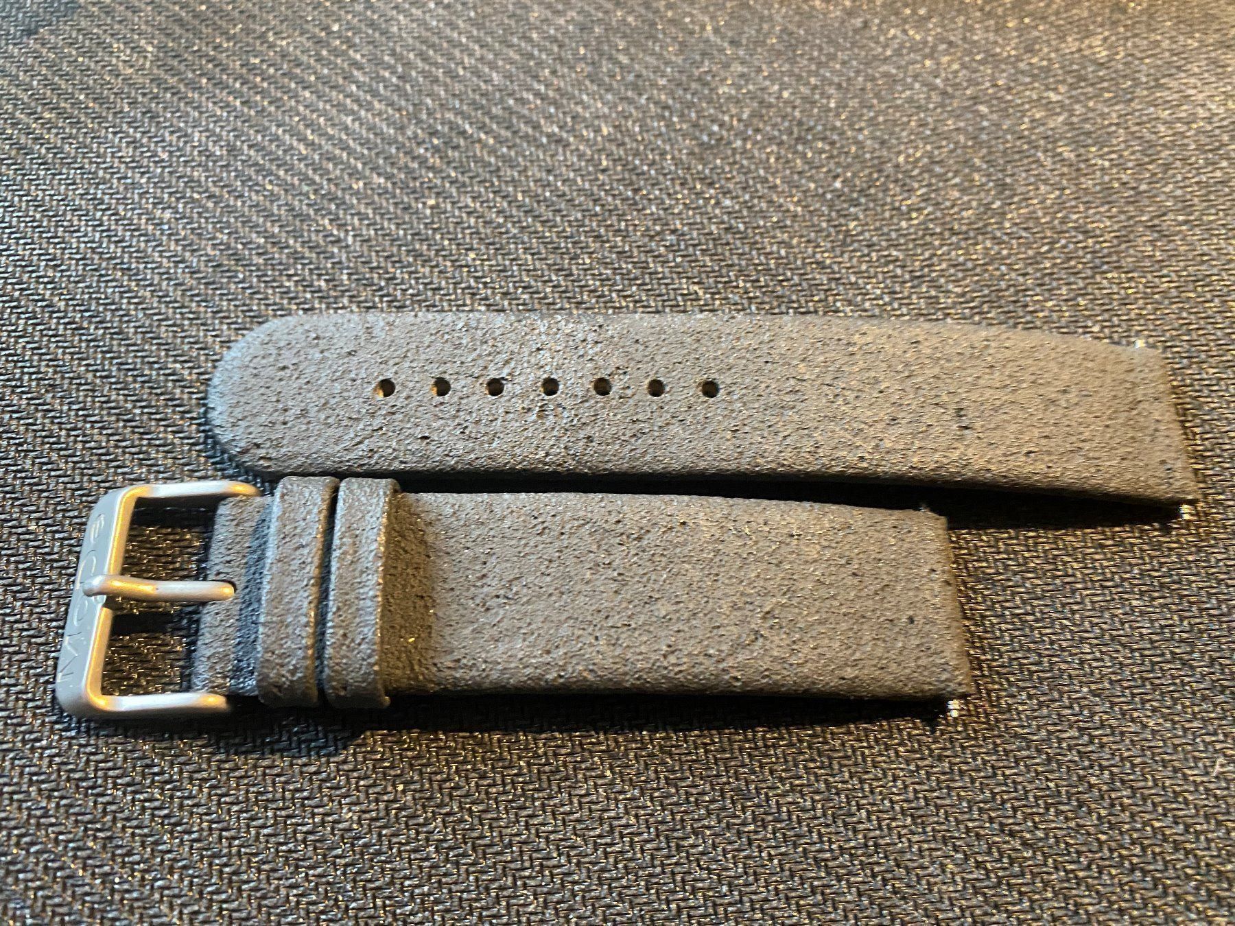 Bracciali & Braccialetti: Uhrenarmbändeli, Leder, schwarz – Usato da Muri b. Bern venduto da Silberqualle 1