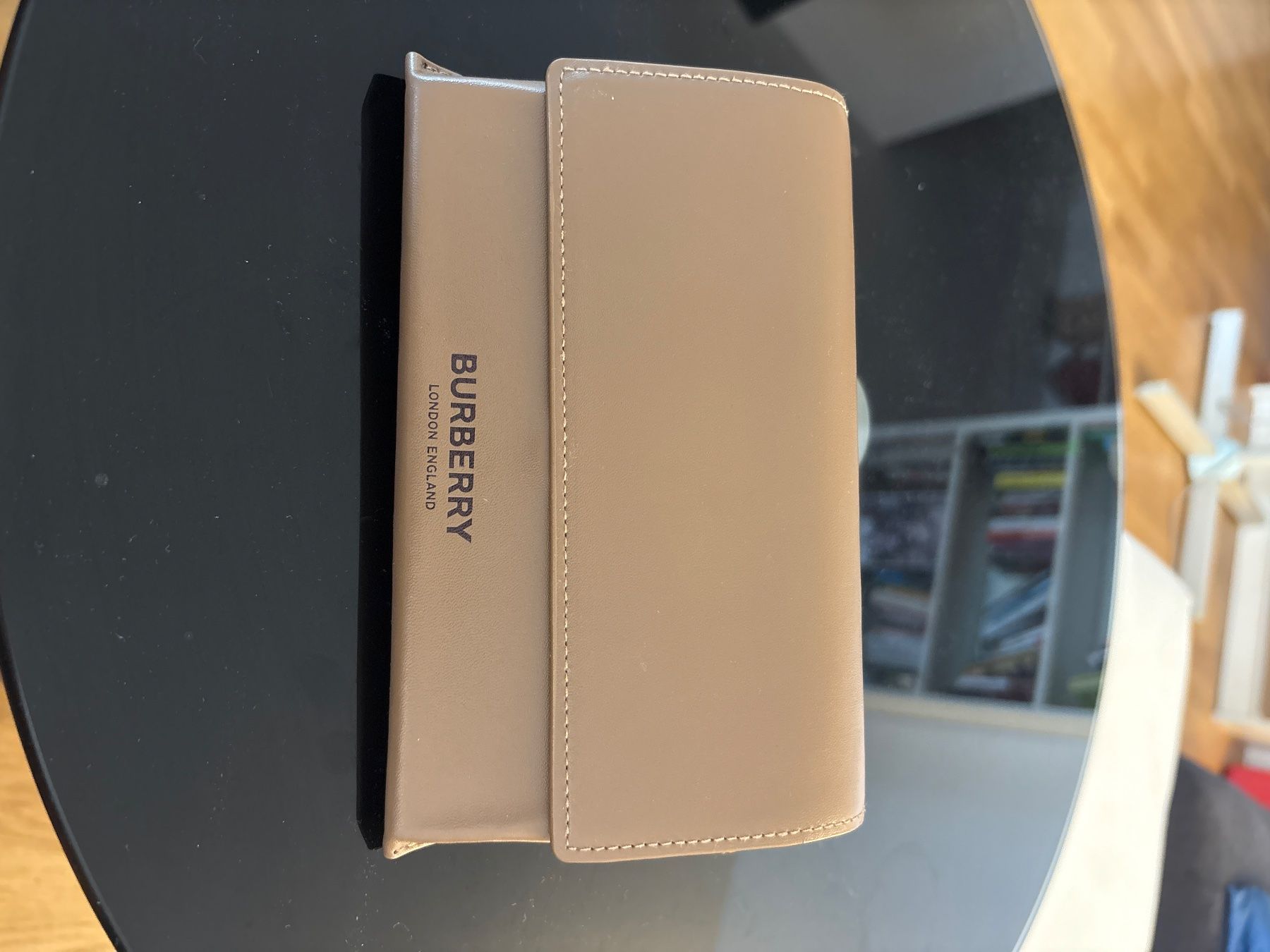 Burberry Occhiali & Lenti: Burberry Sonnenbrille – Usato da Jegenstorf venduto da zenow 4