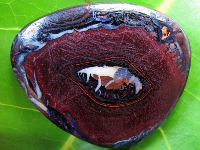 Pietre preziose: Australischer Boulder Opal 83.20Cts. – Usato da Bern venduto da Grindelwaldaus 2