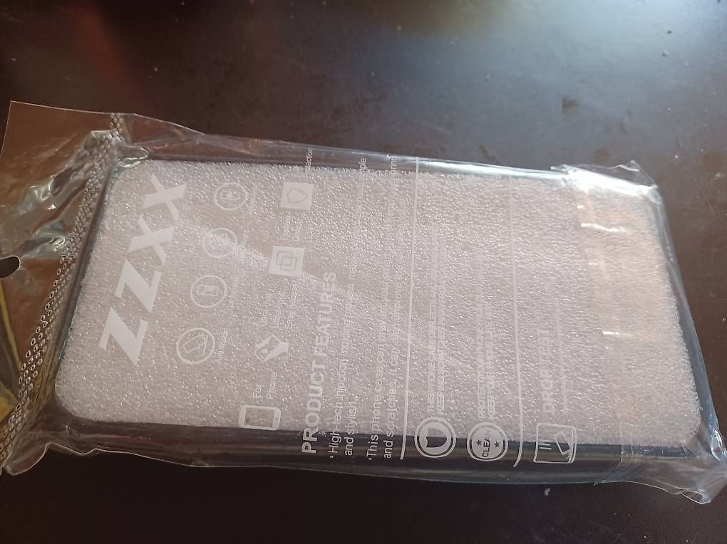 Cover & Protezioni schermo: Handyhülle Galaxy S23 Burgund – Usato da Niederbipp venduto da flodur55 2