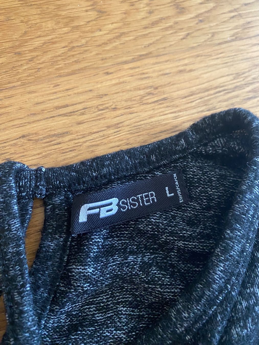 Pullover & Sweatshirts: Pullover Damen – Gebraucht aus Riedholz von lenibeni03 3