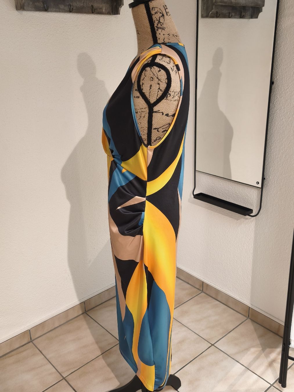 Shein Kleider: Kleid Gr.L von Shein – Neu (gemäss Beschreibung) aus Emmetten von SecondhandSiska 1