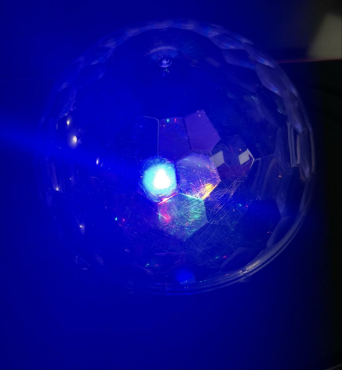 Lampade: Boule disco lumineuse LED RVB Bluetooth – Usato da Henniez venduto da Pichurri 4