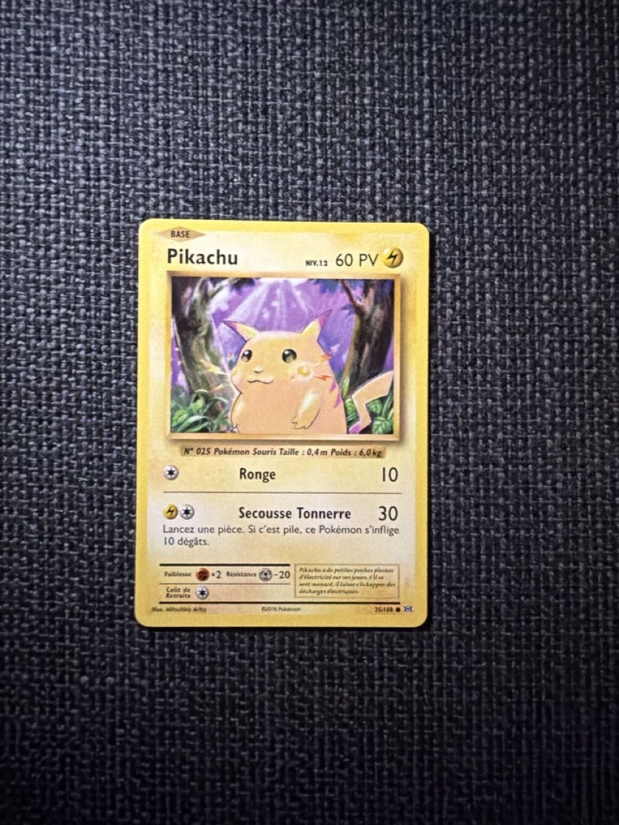 Pokémon Sammelbilder & Trading cards: Carte Pokémon Pikachu XY Evolution FR – Gebraucht aus Genève von Vallva