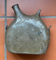 Feldflasche der F-Armee aus dem 1. WK