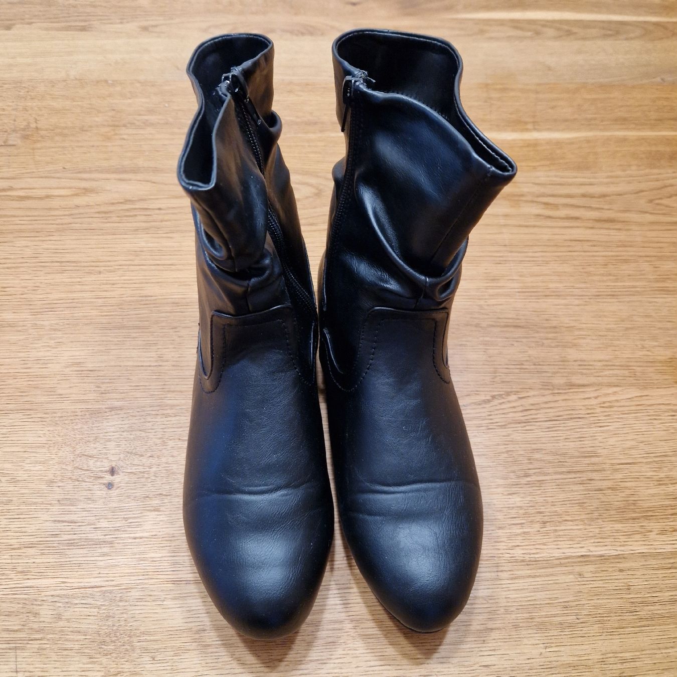 Damenschuhe: Stiefeletten Grösse 40 – Neu (gemäss Beschreibung) aus Siebnen von Nice_meis 1