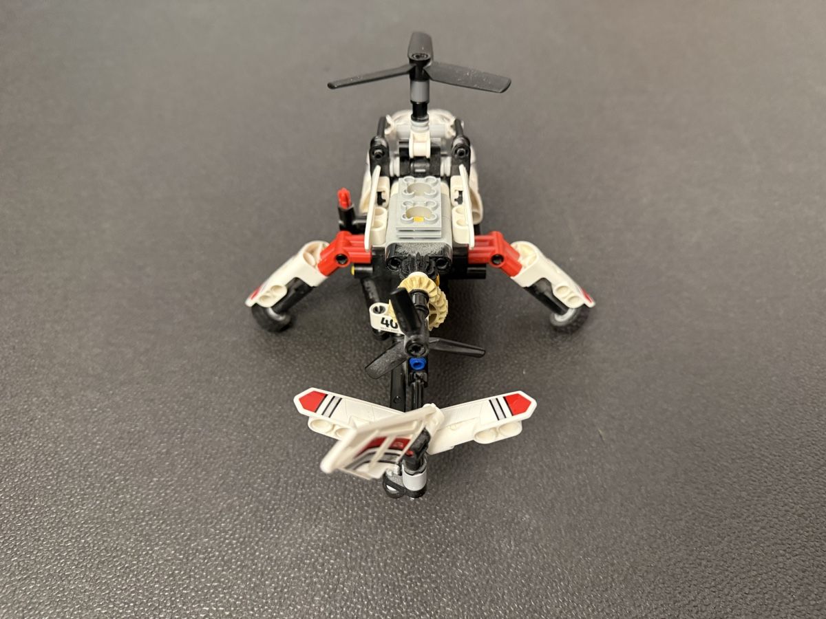 Lego Kit di costruzioni: Lego Technic Ultralight Helicopter 42057 - Complete! – Nuovo (secondo la descrizione) da Horgen venduto da thesilverarrow 3