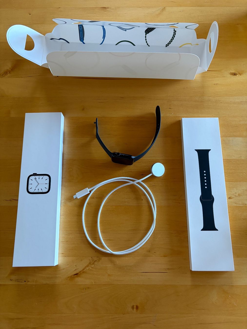 Apple Smartwatch: Apple Watch série 7 45mm – Usato da Cormérod venduto da mccfee09