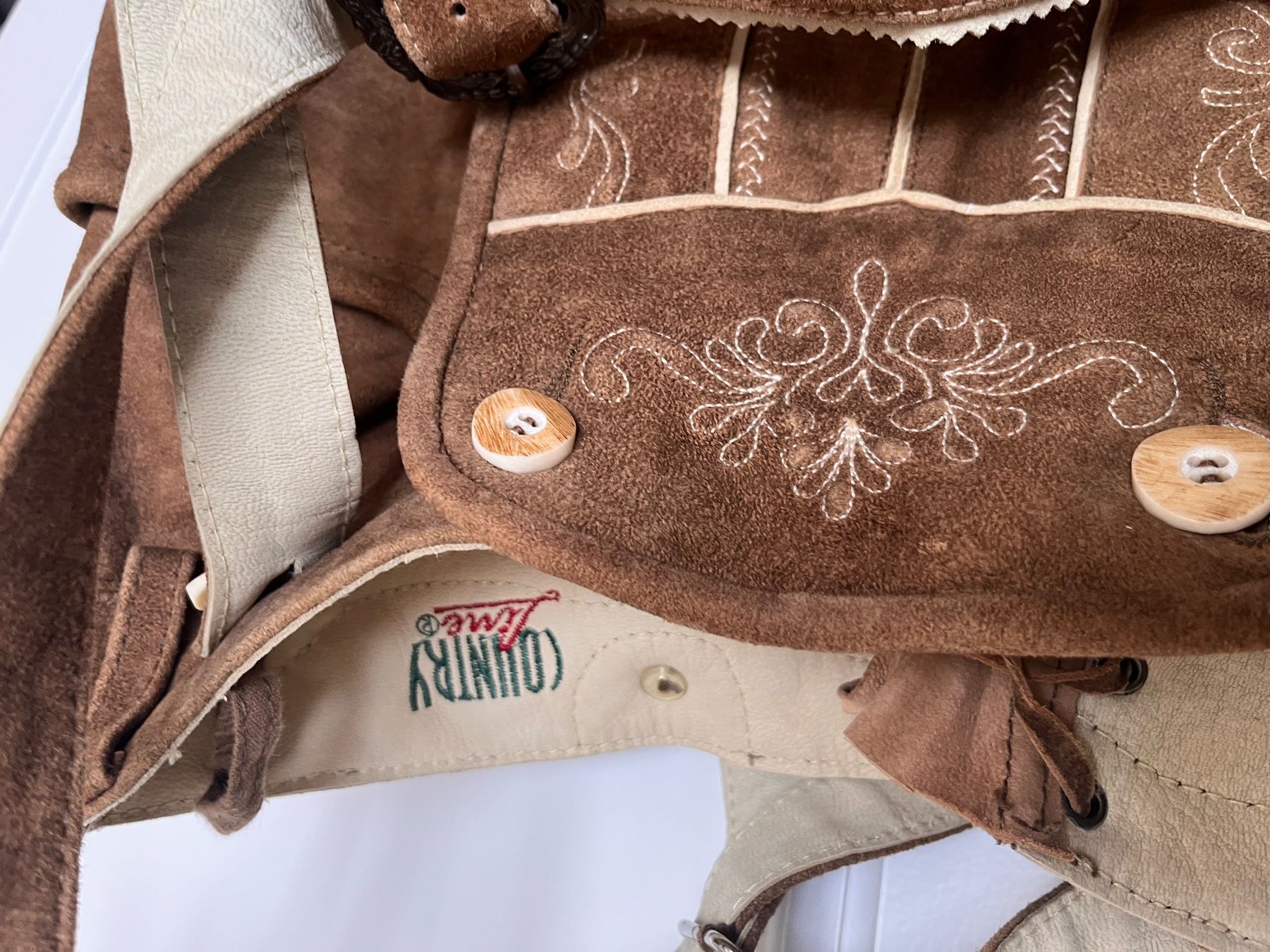 Pantaloni: Lederhose – Usato da Zürich venduto da fre_7mv2 1