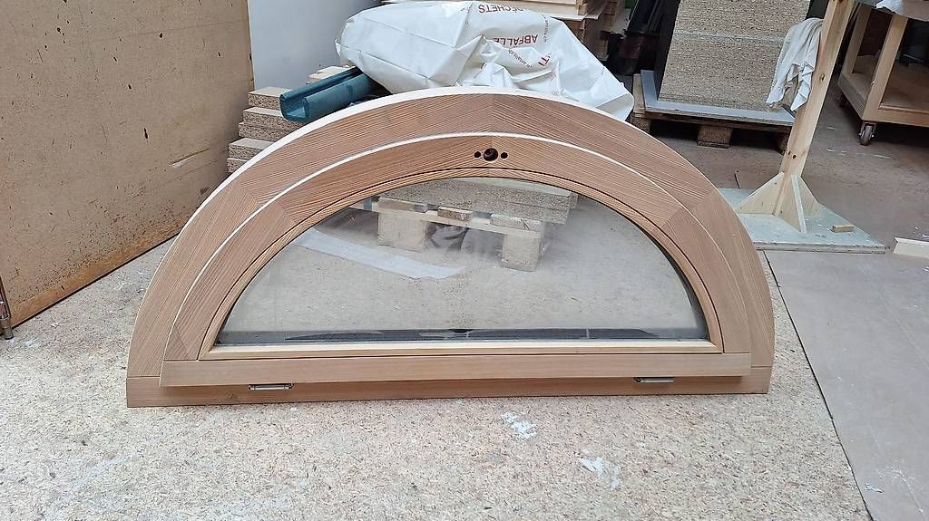 Fenêtres: neues Bogenfenster mit Isolierglas – Neuf (Voir description) à Schiers par Birnel5 1