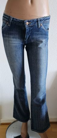 Neue Wrangler Megan Super Low Jeans, Gr. 28/32