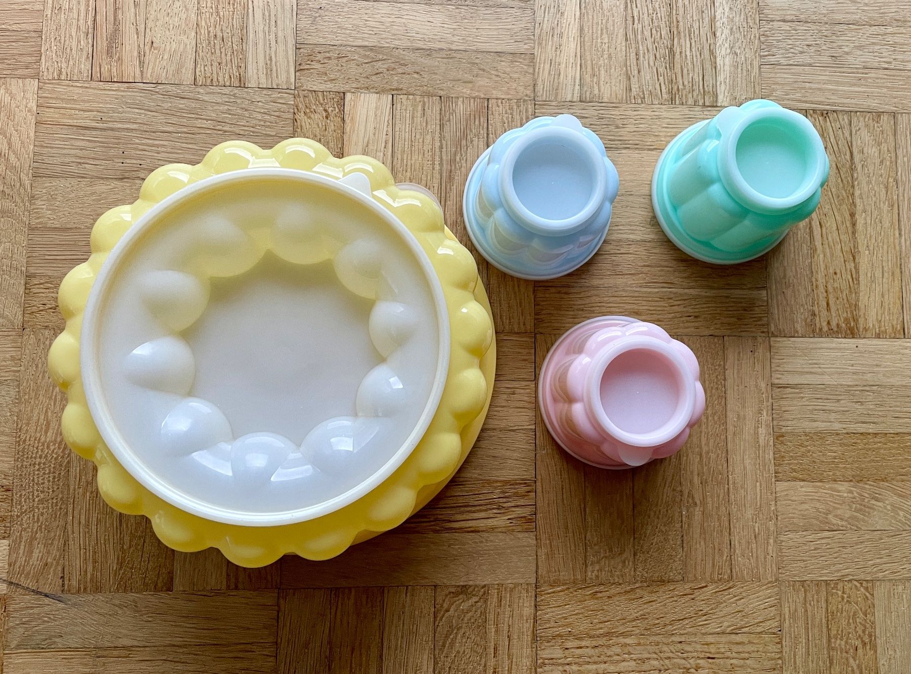 Behälter & Ähnliches: Pudding - Formen, 4er Set, von Crofton: NEU – Neu und originalverpackt aus Gümligen von soleil149 1