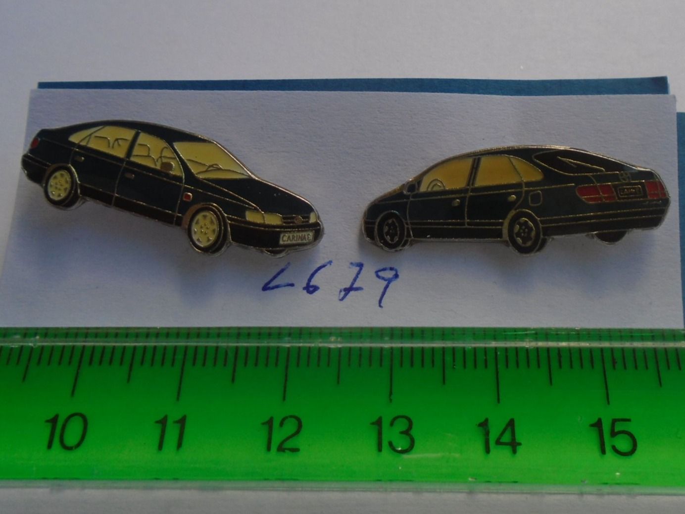 Placchette & Badge: 2 ver Auto Pins (L679) – Usato da Winterthur venduto da beli200