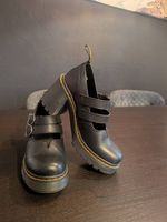 Dr. Martens Eviee Sendal
Leder Mary Jane Absatzschuhe