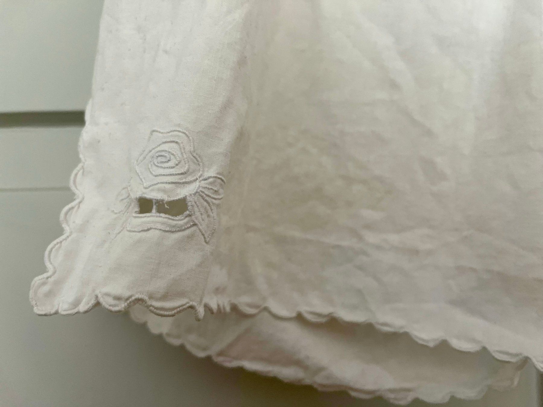 Sonstige Unterwäsche: Antike Schlitzunterhose um 1900 Weissware Stoff-Spitze – Gebraucht aus Wädenswil von Aniares2 2