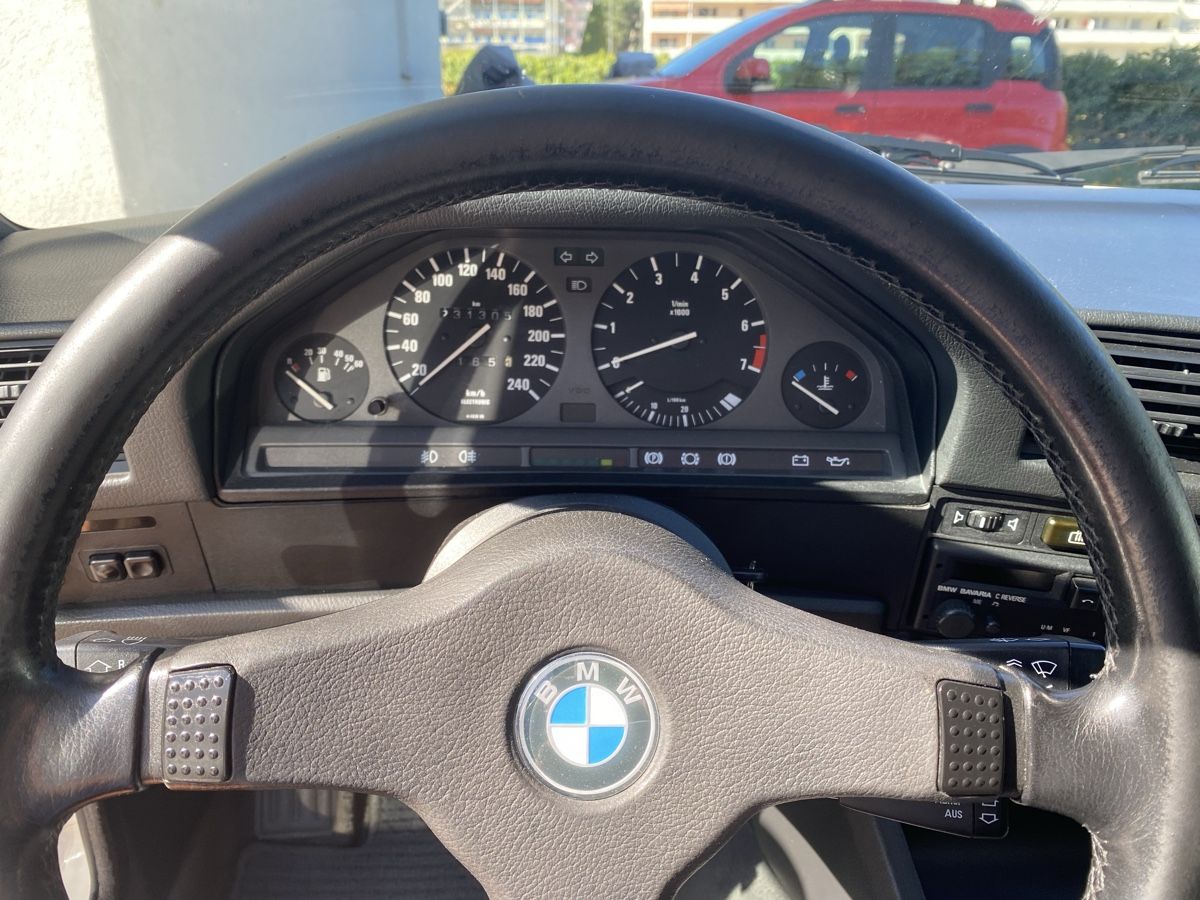 BMW Autos: BMW E30 325 IX Touring  – Gebraucht aus Sierre von GML 6