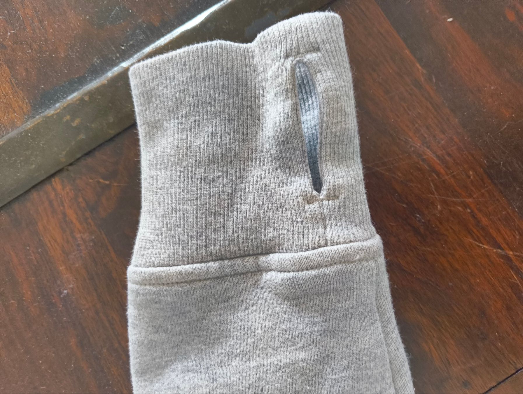 Lululemon Jacken: Lululemon Scuba Hoodie – Gebraucht aus Stein am Rhein von DaOhana 2