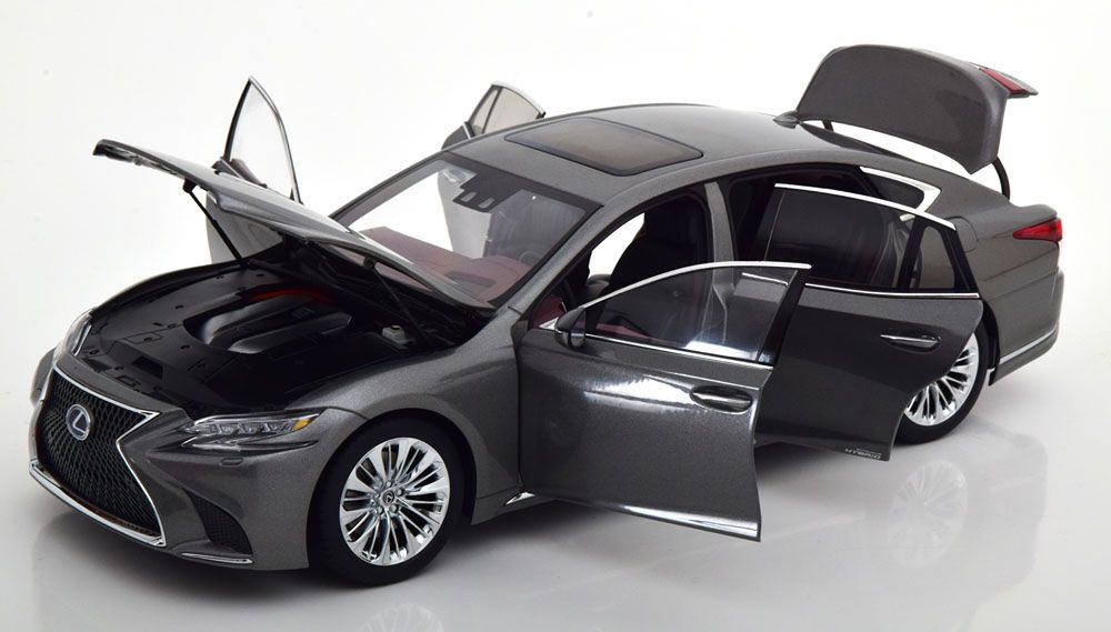 Autoart Modellini d'auto: LEXUS LS500 GRAUMETALLIC  2018 1:18 AUTOART – Nuovo e nell'imballaggio originale da Suhr venduto da Moebelsiralfred 2