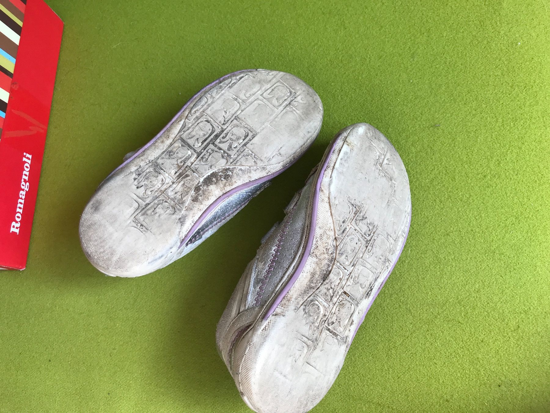 Scarpe per ragazze: Klasse Leder Halbschuhe 28 – Usato da Basel venduto da rosna 3