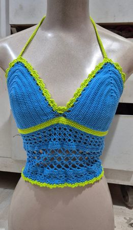 Gehäkeltes Top in Blau, Grösse M