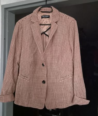 Gerry Weber schöner Blazer Gr  44