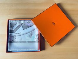 Hermès Foulard 90 x 90 cm, Vacheron Constantin Edition, neu