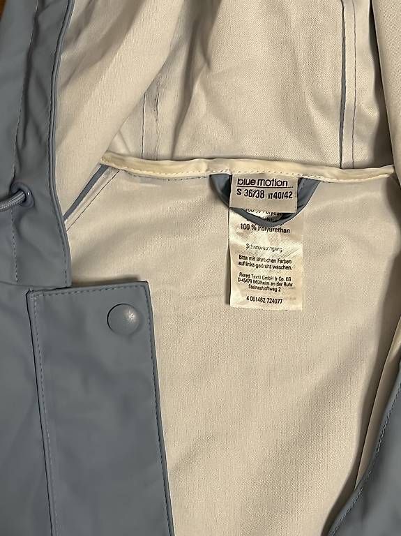 Giacche: Regenjacke S 36/38 – Usato da Sulgen venduto da AldinaA. 2