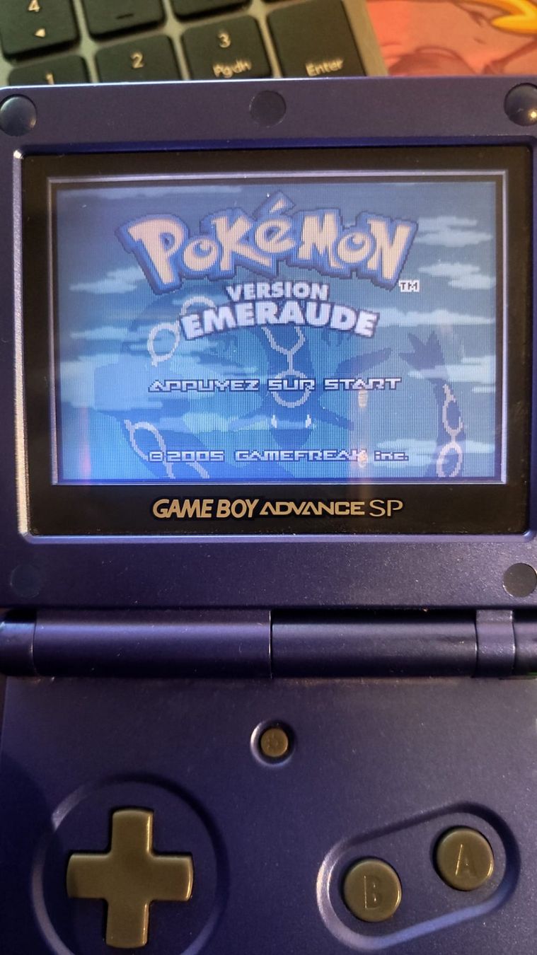 Jeux: Pokémon Version  Emeraude – D'occasion à Monthey par Micro-ondesGame 3