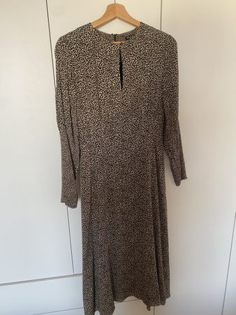 Massimo Dutti Leopard Print Midi Dress, Size 40. Chic!