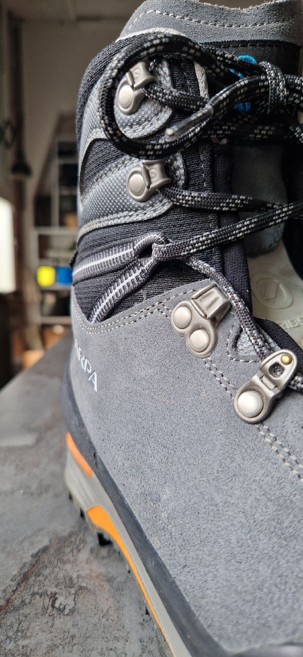 Scarpa Scarpe da uomo: Scarpa Mont Blanc Lite Gr. 42 – Nuovo (secondo la descrizione) da Niedergösgen venduto da Licht-Design 4