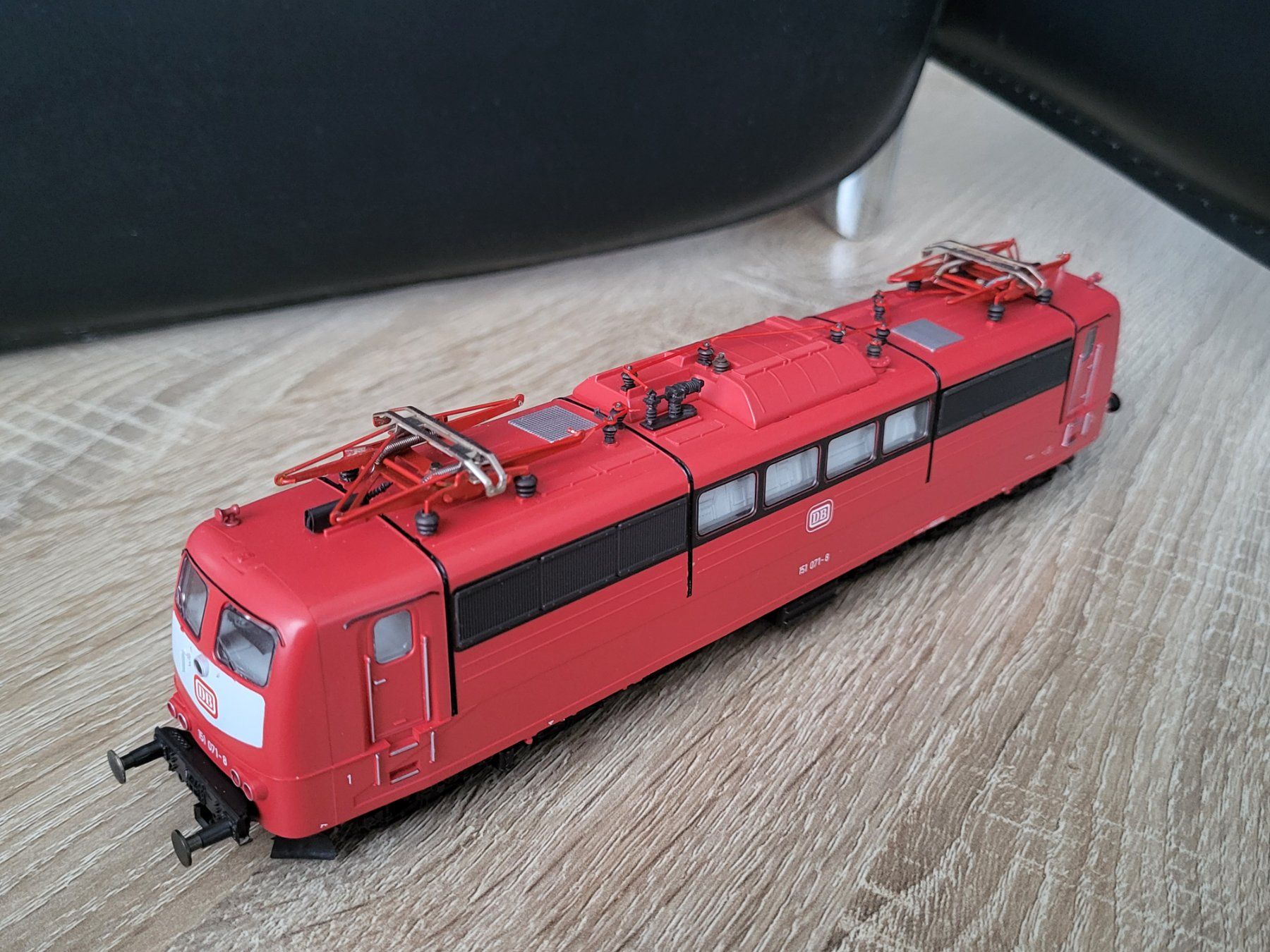Roco Modelleisenbahnen: H0 Roco DB Baureihe 151 071-8 rot – Gebraucht aus Oberburg von sensetal 6