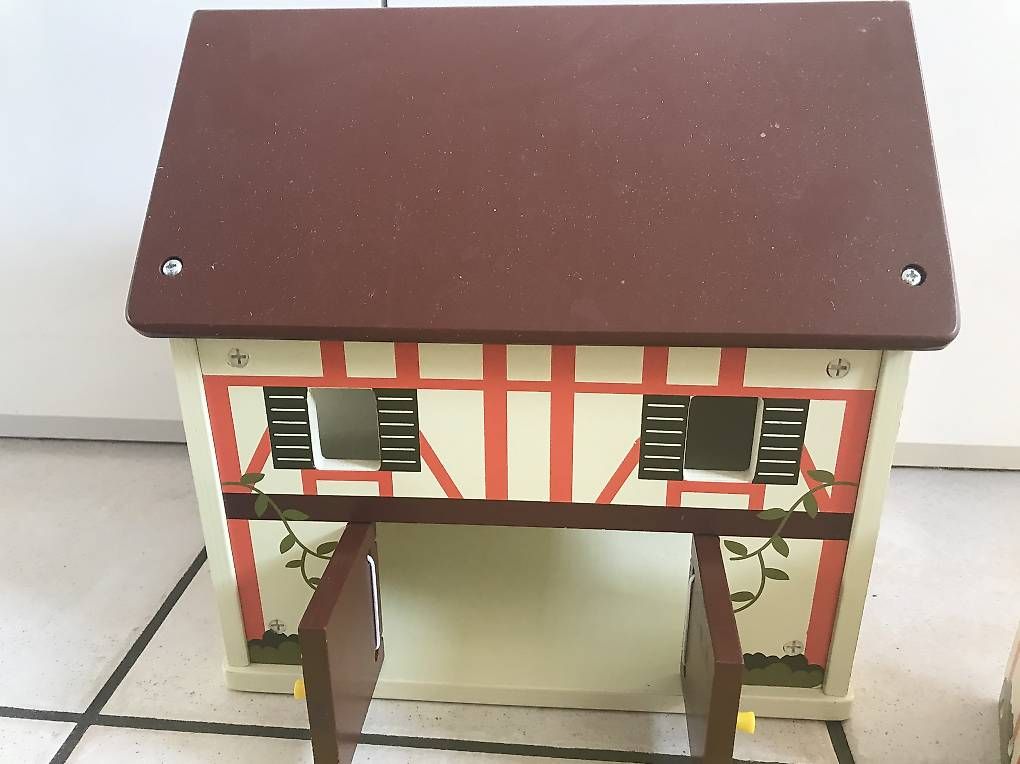 Casette per bambini: Bauernhof aus Holz – Usato da Arlesheim venduto da 12sxlssdf 2