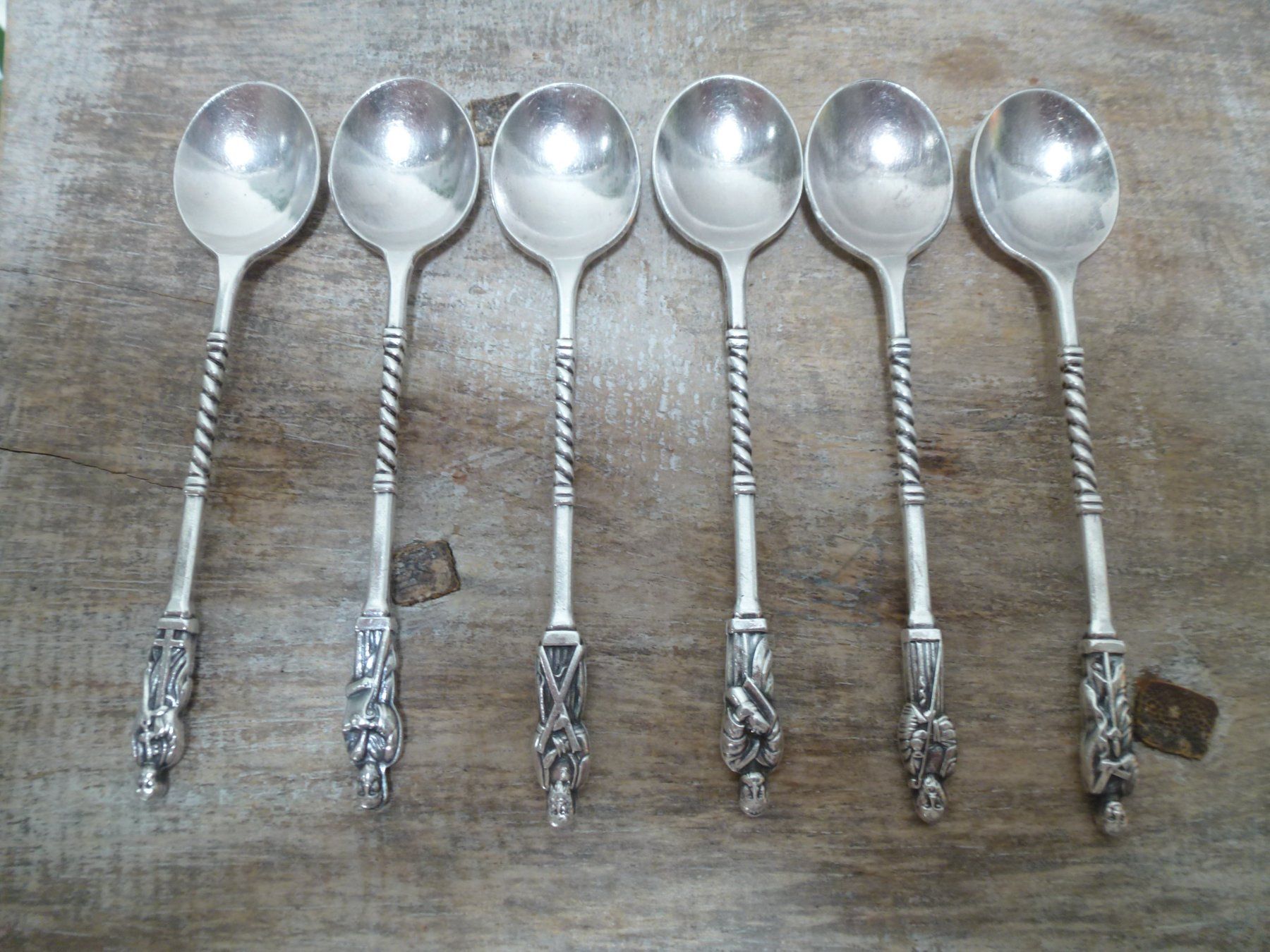 Cucchiai: 6 antike Apostellöffel Sammlerlöffel / versilbert – Usato da Esslingen venduto da FetteSchnecke